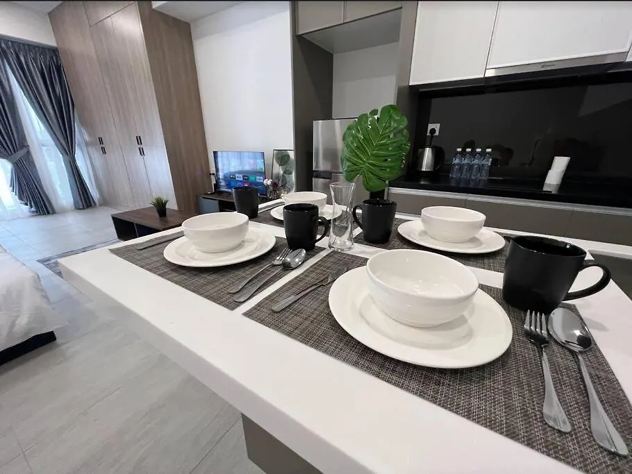 2Bed For 4 // Klia Sepang Xiamen University Malaysia
